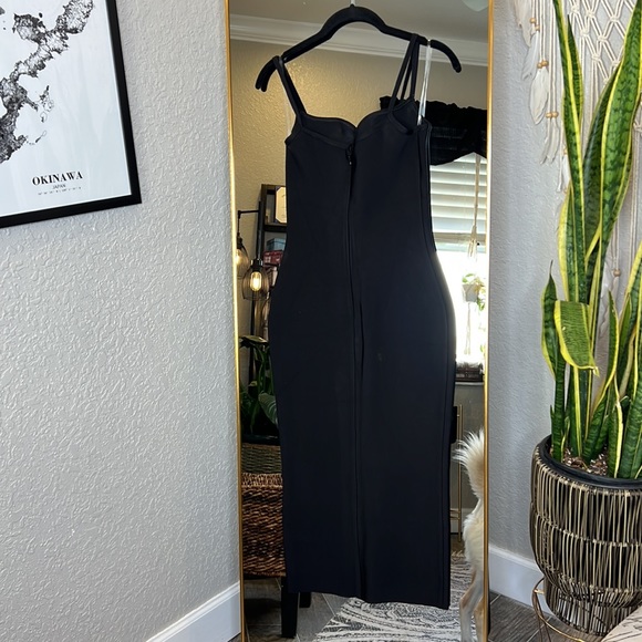 HOUSE OF CB 'Domenica' Black Sweetheart Neckline Bandage Dress NWOT - Picture 11 of 13